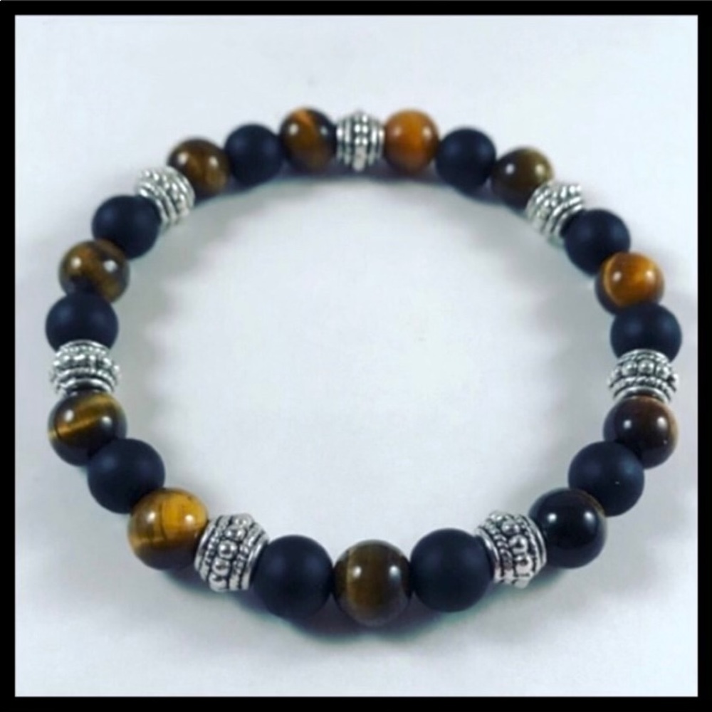 Men or women tiger eye onyx silver charm bracelet